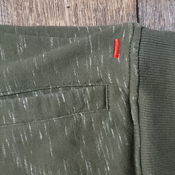 NWOT zip up sweater green with white accents by Castro size 8 to 10 front pocket - Picture 2 of 16